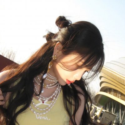 彩凤云裳